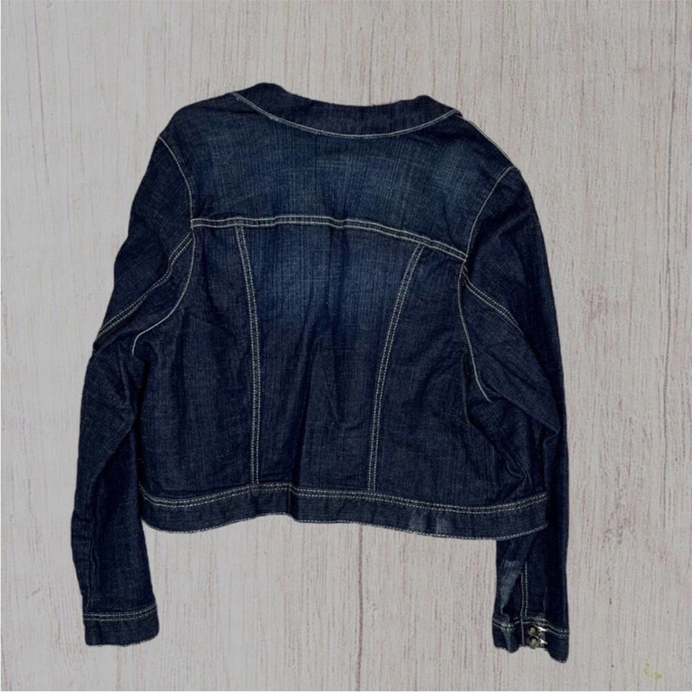 Lane Bryant distressed denim jacket - Picture 5 of 7